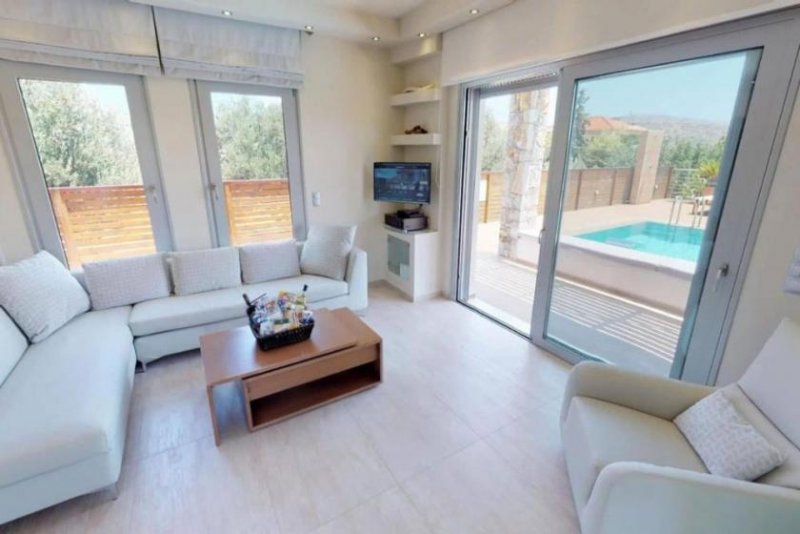 Tsifliki Kreta, Tsifliki: Umweltfreundliche Villa mit Pool, Garten und Whirlpool bei Elounda zu verkaufen Haus kaufen